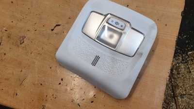 Peugeot 208 i лампа освещение кабины фото №1