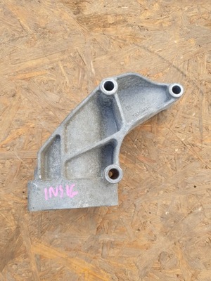 Opel insignia кронштейн опора полуось 13349212 фото №1