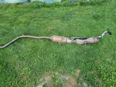 Toyota prius iii 09-15 гаситель катализатор фото №1