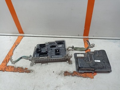 Tesla model 3 модуль блок керування 1583991-00-c фото №1