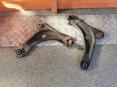 Citroen c3 ds3 важіль лівий правий перед фото №1