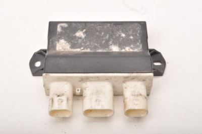 Land rover discovery sport l550 модуль кришки k95301ae фото №1