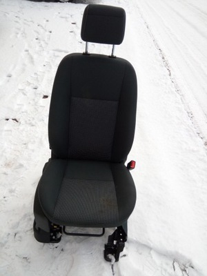 Сидіння перед ford c-max ii короткий '11-15 oryg. фото №1