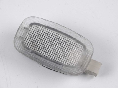 MERCEDES W166 W212 W292 LÁMPARA ILUMINACIÓN VISERA A0028202101  