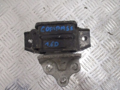 Подушка двигателя кронштейн jeep compass 1.6 d 46535 фото №1