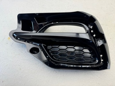 Mg zs 17r- решітка решітка радіатора бампера перед права передня 10694866 фото №1