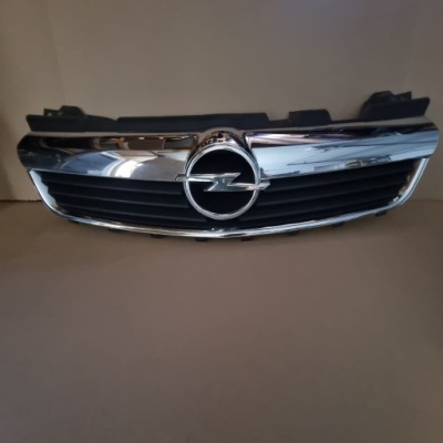 Решётка радиатора решётка радиатора opel zafira b 2005-2008 13136136 фото №1