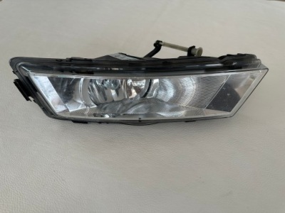 Skoda rapid протитуманна фара правий 5ja941700 фото №1