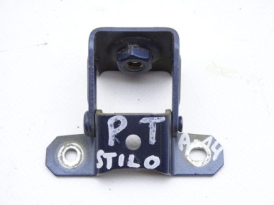 Fiat stilo 01-07 петля кришки задня правий 5d hb фото №1