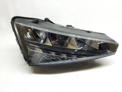 Skoda оригінальний номер 657941016 лампа led фото №1