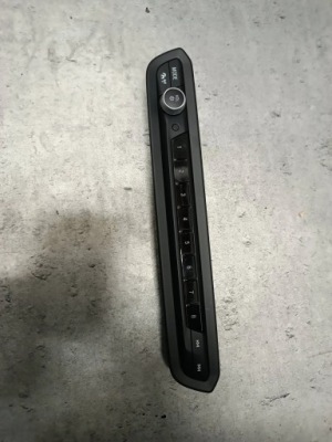 Панель радио bmw 3 g20 g21 фото №1