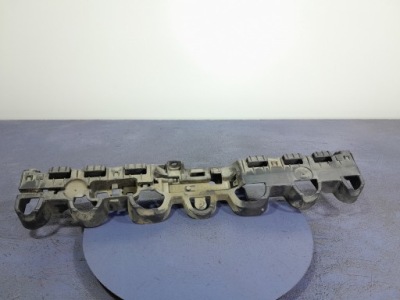 Renault clio iv хетчбек кронштейн напрямна бампера задня 850424459r фото №1