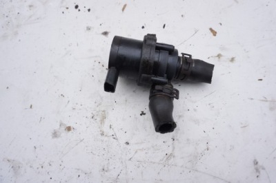 Помпа жидкость 7l0965561 volkswagen touareg 7l фото №1