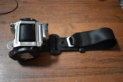 Pas натягувач задній правий porsche taycan 1 фото №1