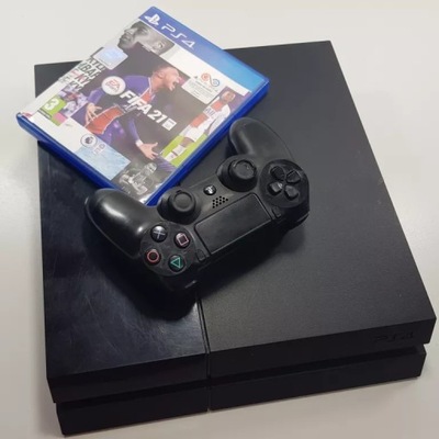 KONSOLA KONSOLA PS4 500GB PAD