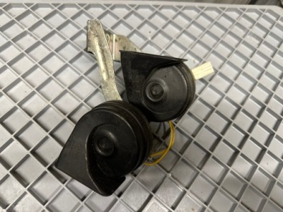 Клаксон сигнал звуковий peugeot 5008 ii lift оригінал фото №1