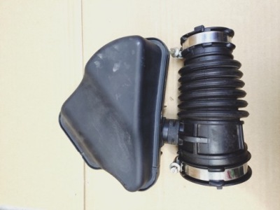 Повітрозабірник повітря труба корпус clio v 1.0 sce 111239ps фото №1