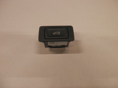 Audi a8 s8 d4 кнопка відкривання кришки 4g0959831a фото №1