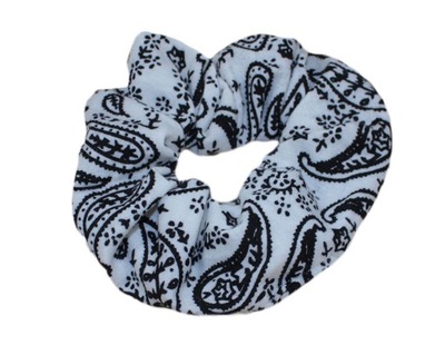 -MARGUT- Gumka owijka scrunchie paisley biała