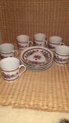 Komplet porcelany Chińskiej 6 filiżanek i 4 talerzyki