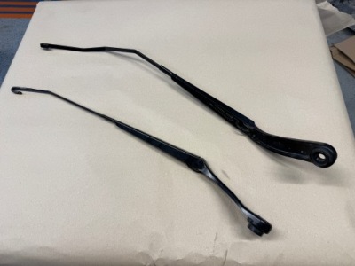 Fiat freemont важіль двірники ліва праве 68087346aa 68087345aa фото №1