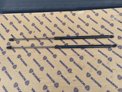 Привід решітка радіатора капот scania 2303308 фото №1