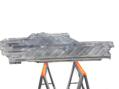 Защита подвеска левая a2136803906 mercedes w213 фото №1