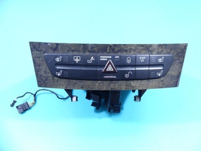 Переключатель света аварийных mercedes w211 a2116800552 фото №1