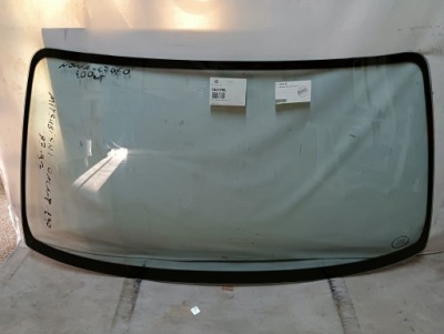 Скло передня mitsubishi galant e30 1987-1993 фото №1