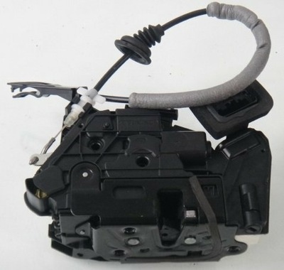 Vw polo v 6r 14 r замок двері правий перед 7 pin фото №1