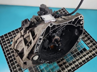 Коробка передач передач tl4a017 renault laguna iii 2.0 16v фото №1