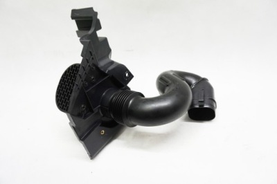 Воздухозаборник воздуха труба primastar trafic iiii iv vivaro 960156577r 165555514r фото №1