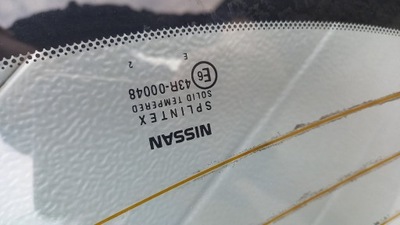 Скло задня задня nissan primera p12 hb фото №1