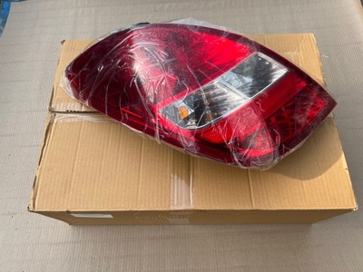 Hyundai i20 08-12 лампа левая задняя задняя nowa фото №1