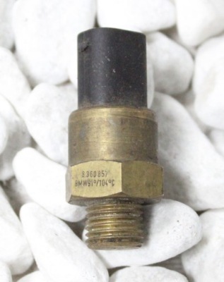 E39 e46 датчик температури wody 8360857 фото №1