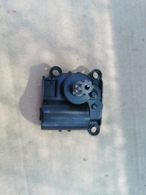 Kia optima iii моторчик кришка обігрівача фото №1