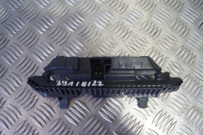 Кронштейн шторки безопасности правое megane iv 986p62377r фото №1