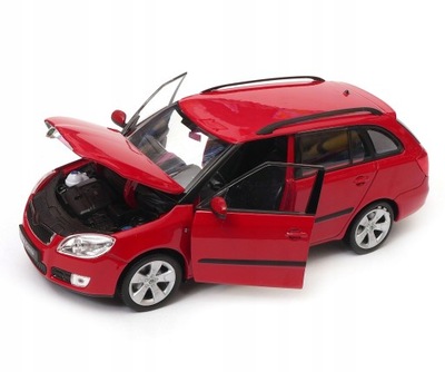 Skoda Fabia Combi II model Welly w skali 1:24