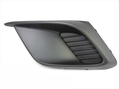 Mazda 3 14-17 решётка радиатора бампера перед l bhn150c21a фото №1