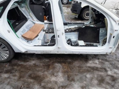 Audi a8 d4 lift поріг блок двигуна обшивка чверть bok правий ls9r lift 16r long фото №1