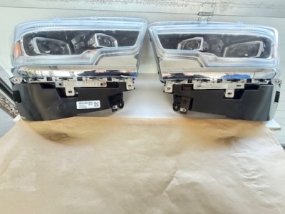 Dodge ram 19- фара левая правый  перед full led комплект фото №1