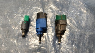 Датчик педалі гальма стоп зчеплення renault trafic iii opel vivaro ii b фото №1