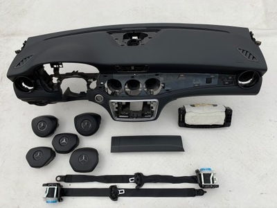 Mercedes w117 cla панель приладів панель приладів консоль подушки безпеки фото №1