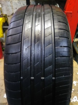 Goodyear EfficientGrip Performance 205/50 R17 6,4mm 