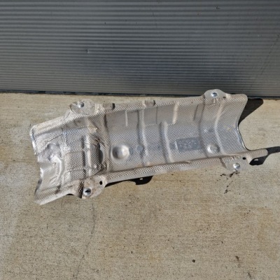 Opel corsa f 2019- 1.2 vti защита тепловая выхлоп фото №1