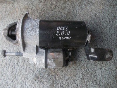 Opel astra 2 g 2.0 d стартер 0001109062 фото №1