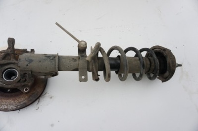 Mcperson лівий перед opel vivaro b 1.6 cdti фото №1