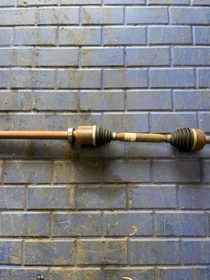 Привідний вал права renault captur i lift автоматична коробка передач 1,2 391006849r фото №1