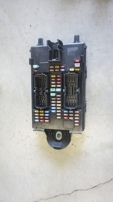 Коробка запобіжників volvo s60 iii v60 ii фото №1