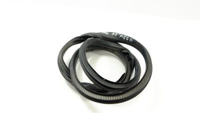 Renault megane iv прокладка кузовная дверь правый задняя hb фото №1